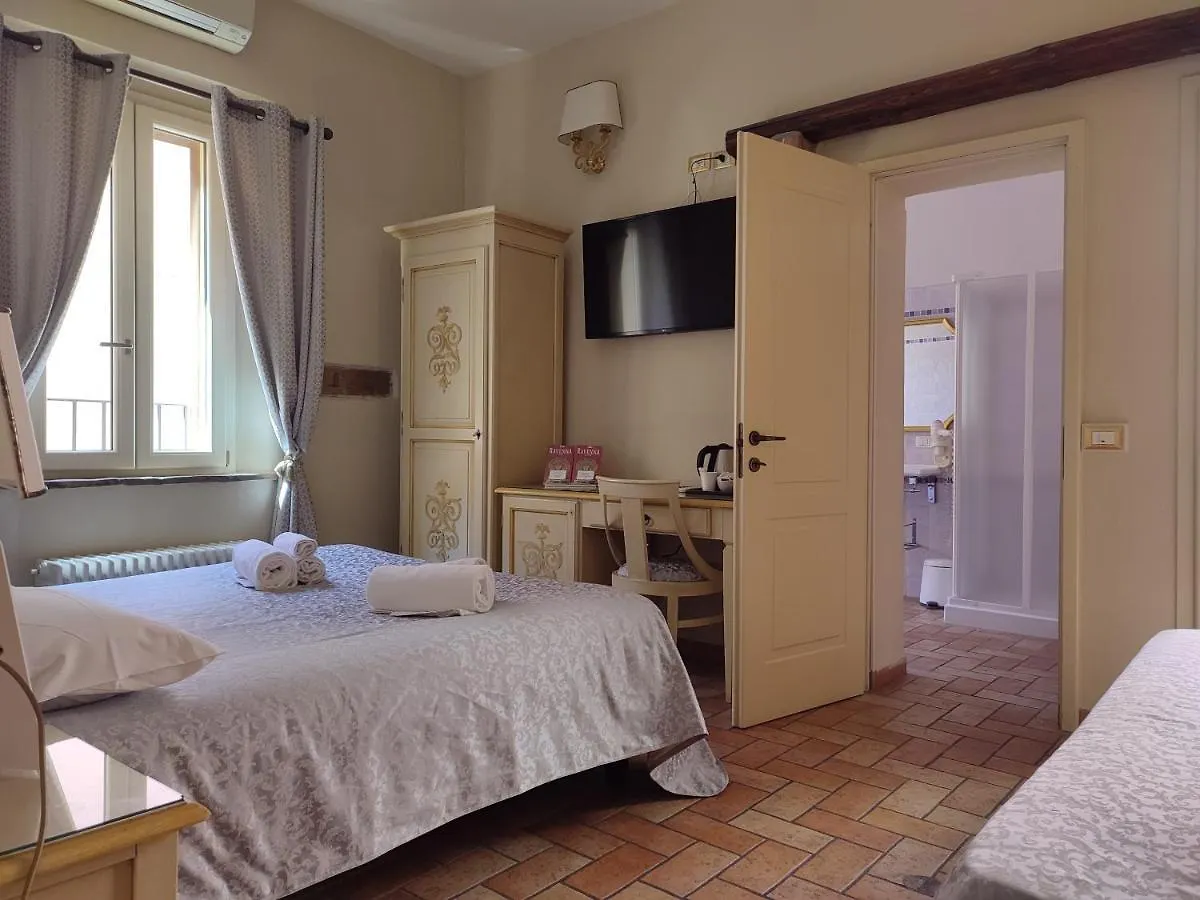 Отель Casa Aurora Равенна Гостевой дом