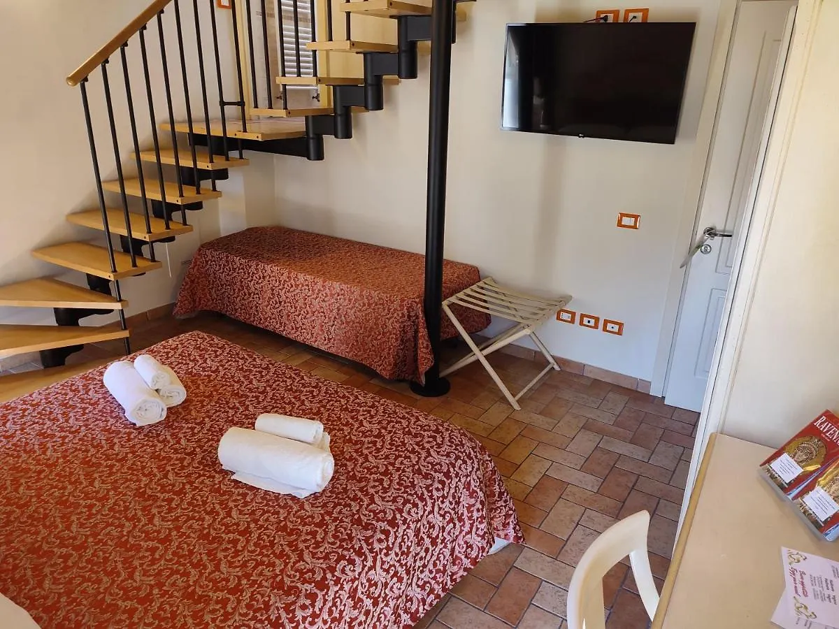 Отель Casa Aurora Равенна 3*,